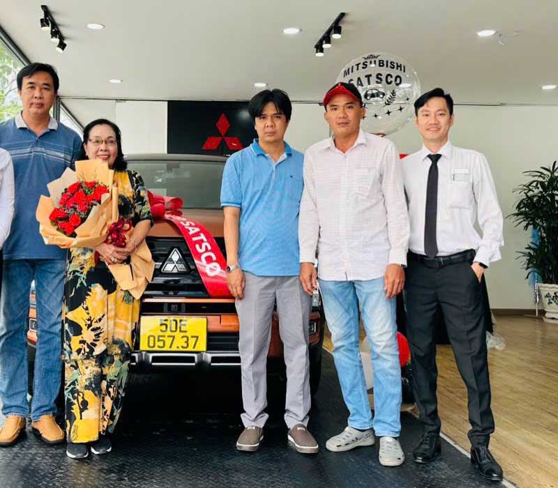 Hình ảnh hoạt động tư vấn xe tại Hậu Giang