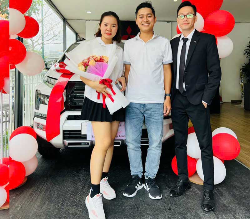 Hình ảnh hoạt động tư vấn xe tại Hậu Giang
